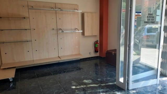 Komercyjne na sprzedaż w Martorell - 155 500 € (Ref: 9937837)