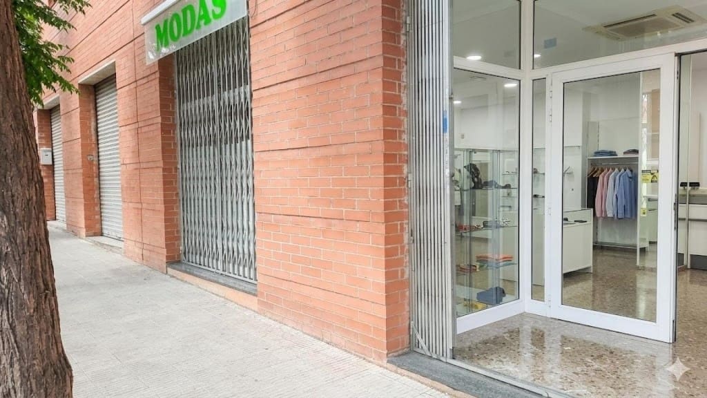 Komercyjne na sprzedaż w Martorell - 155 500 € (Ref: 9937837)