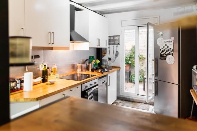5 Zimmer Wohnung zu verkaufen in El Poble Sec, Barcelona Stadt - 420.000 € (Ref: 9939633)