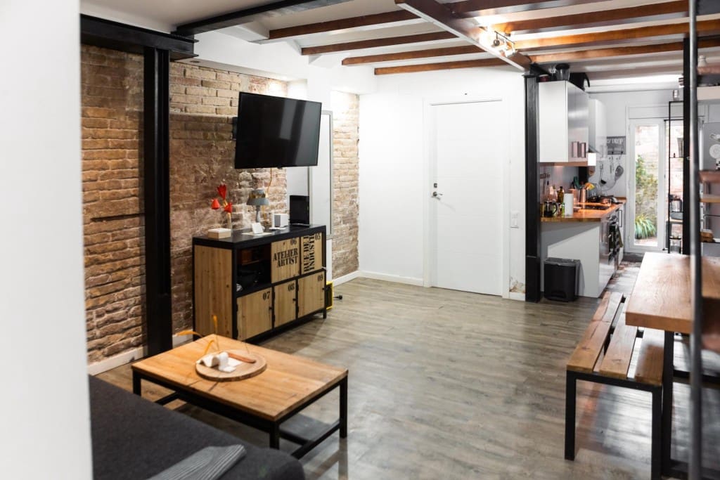 5 Zimmer Wohnung zu verkaufen in Barcelona Stadt - 420.000 € (Ref: 9939633)
