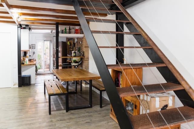 5 Zimmer Wohnung zu verkaufen in El Poble Sec, Barcelona Stadt - 420.000 € (Ref: 9939633)
