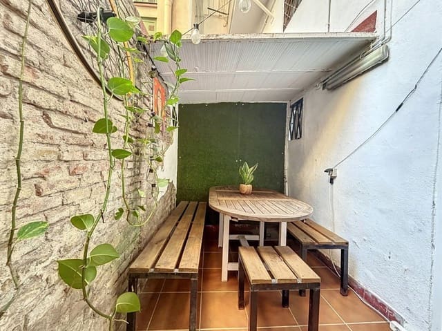 5 Zimmer Wohnung zu verkaufen in El Poble Sec, Barcelona Stadt - 420.000 € (Ref: 9939633)