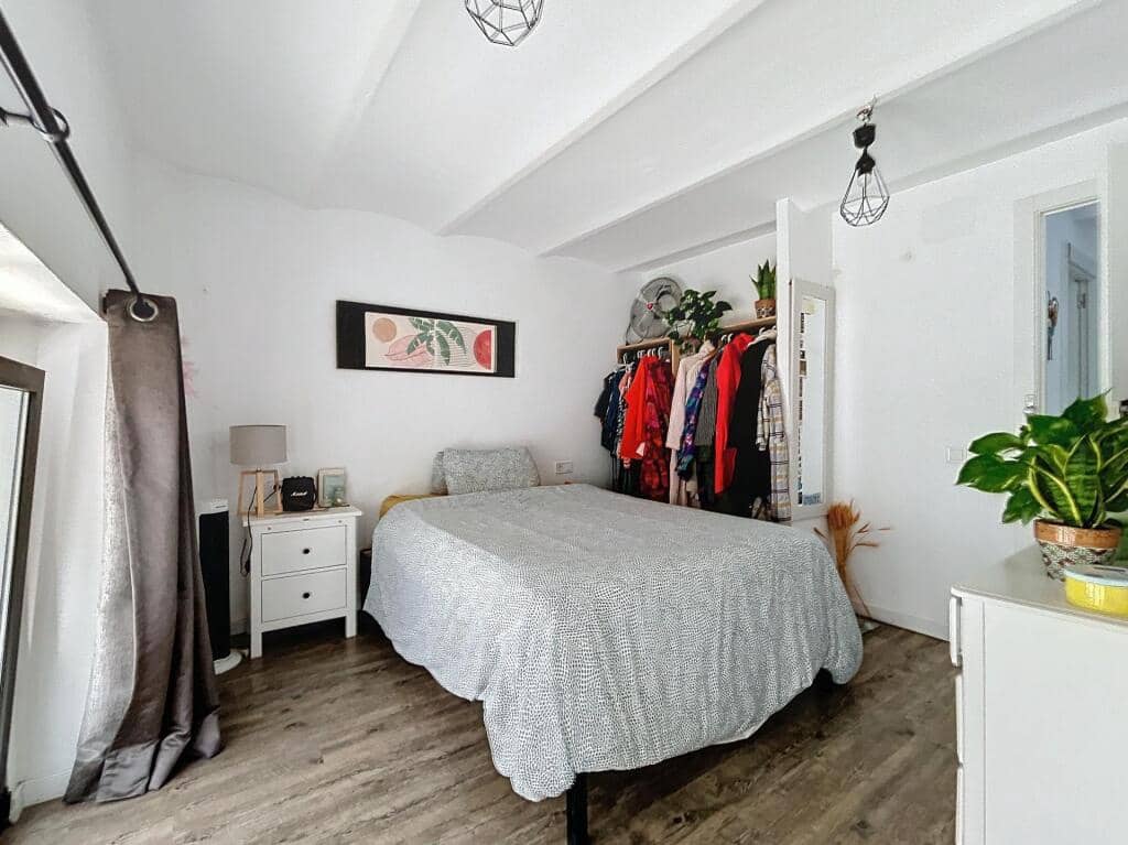5 soveværelse Lejlighed til salg i Barcelona by - € 420.000 (Ref: 9939633)