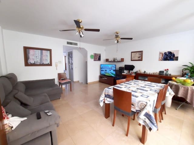 4 Zimmer Reihenhaus zu verkaufen in Sagunto / Sagunt mit Garage - 425.000 € (Ref: 9939634)