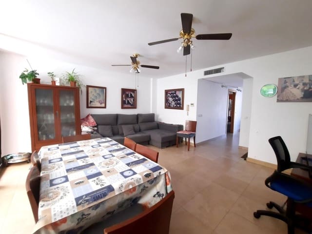 4 Zimmer Reihenhaus zu verkaufen in Sagunto / Sagunt mit Garage - 425.000 € (Ref: 9939634)