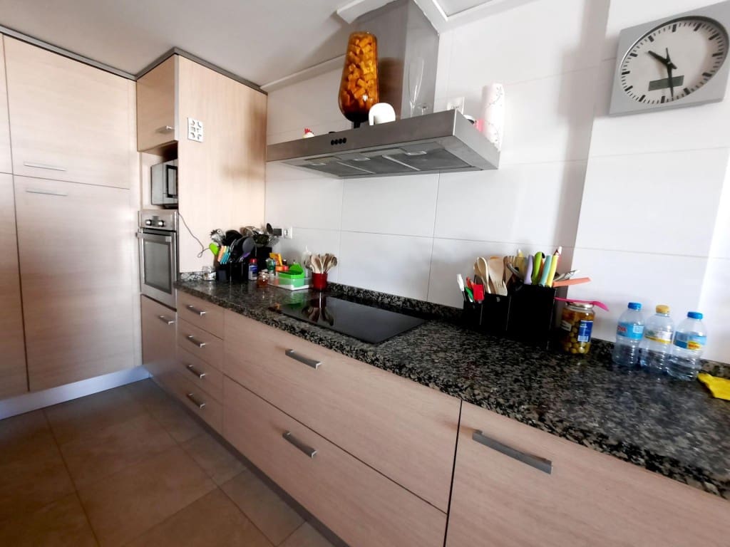 4 Zimmer Reihenhaus zu verkaufen in Sagunto / Sagunt mit Garage - 425.000 € (Ref: 9939634)