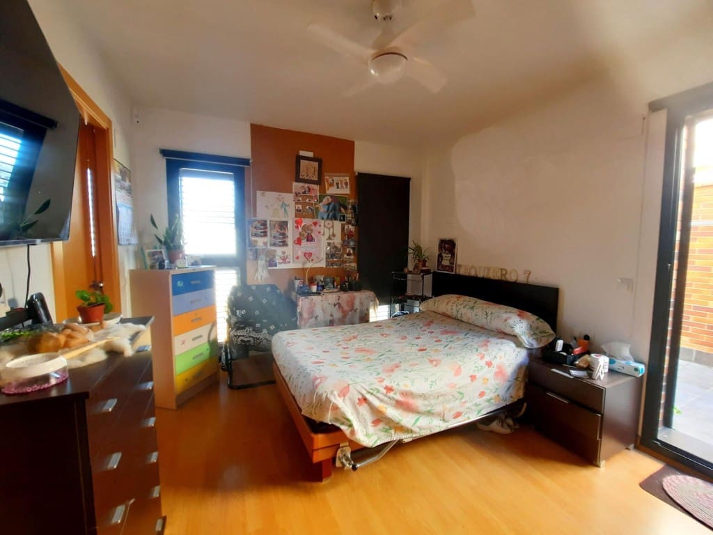 4 Zimmer Reihenhaus zu verkaufen in Sagunto / Sagunt mit Garage - 425.000 € (Ref: 9939634)