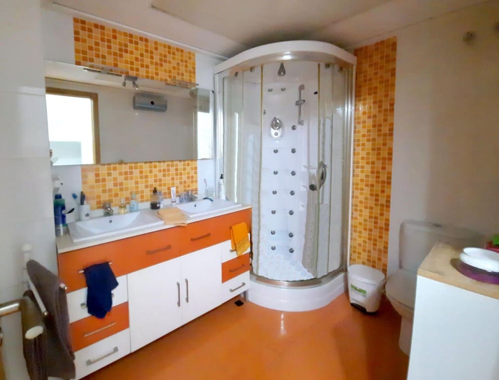 4 Zimmer Reihenhaus zu verkaufen in Sagunto / Sagunt mit Garage - 425.000 € (Ref: 9939634)