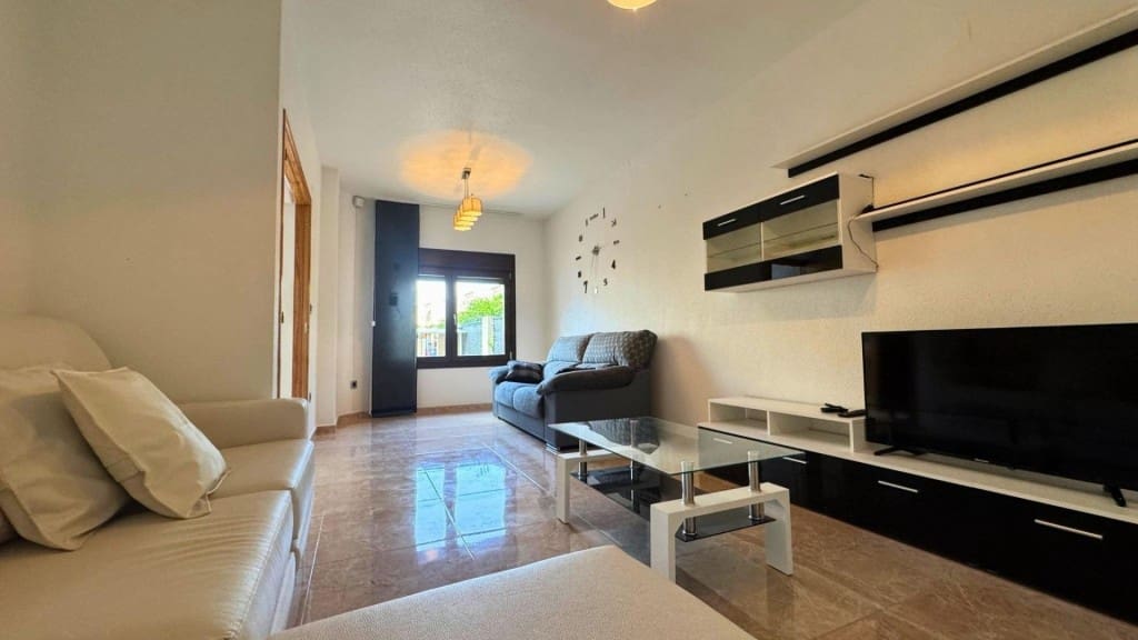 4 quarto Moradia em Banda para venda em Pinoso com garagem - 179 000 € (Ref: 9939637)