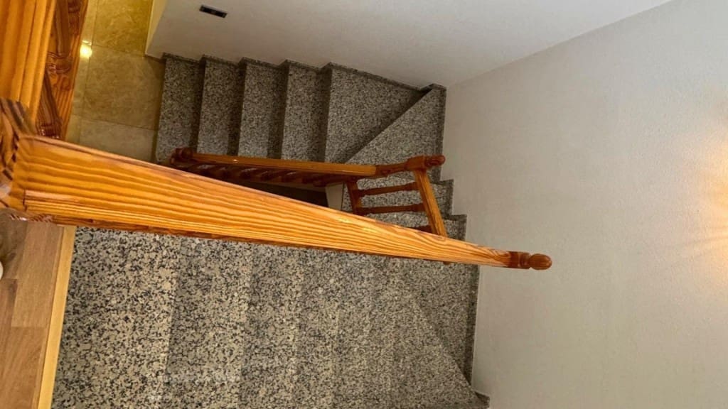 4 quarto Moradia em Banda para venda em Pinoso com garagem - 179 000 € (Ref: 9939637)