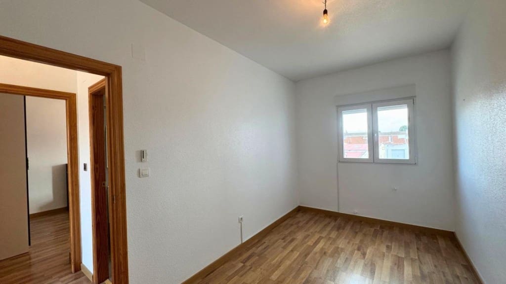 4 quarto Moradia em Banda para venda em Pinoso com garagem - 179 000 € (Ref: 9939637)