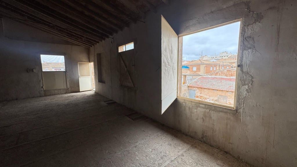 Bouwgrond te koop in Pinoso - € 210.000 (Ref: 9939638)