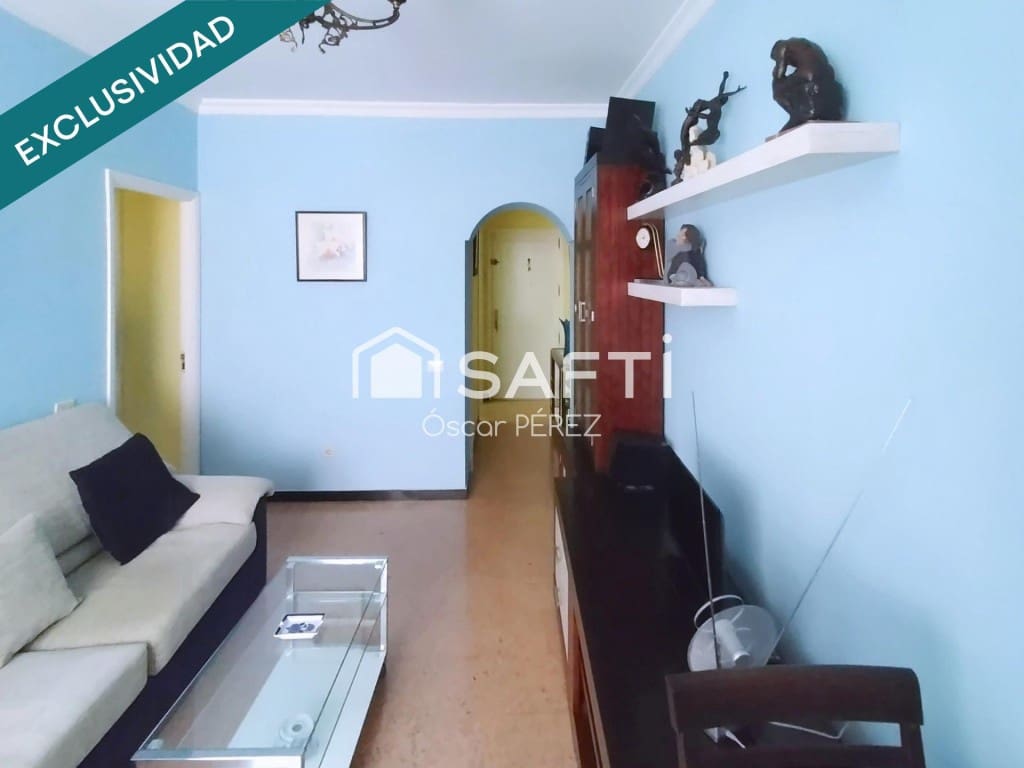 3 soveværelse Lejlighed til salg i Las Palmas de Gran Canaria - € 300.000 (Ref: 9939640)