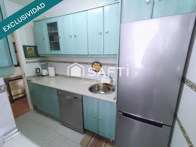 3 soveværelse Lejlighed til salg i Isleta, Las Palmas de Gran Canaria - € 300.000 (Ref: 9939640)