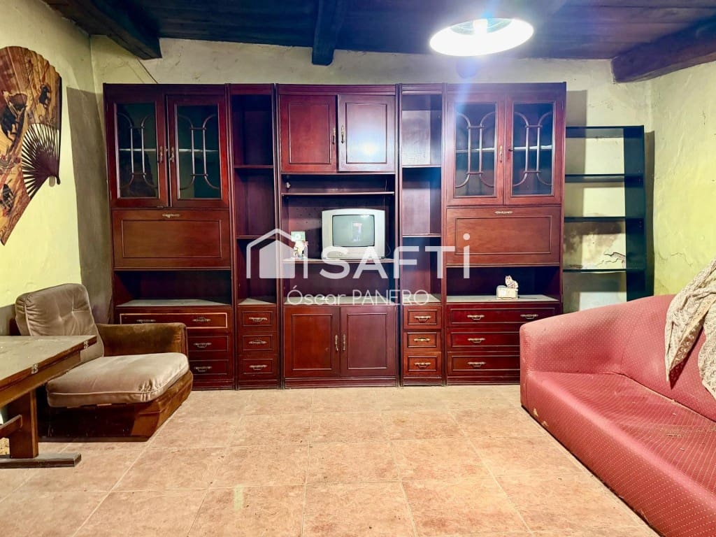 4 sypialnia Willa na sprzedaż w Valverde de la Virgen - 45 000 € (Ref: 9939641)