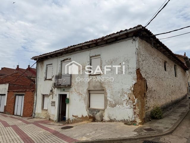 4 soveværelse Villa til salg i Valverde de la Virgen - € 45.000 (Ref: 9939641)