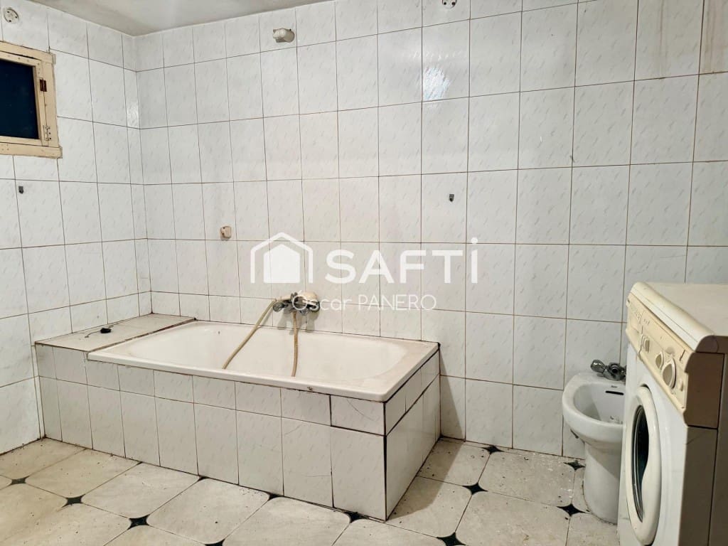 4 sypialnia Willa na sprzedaż w Valverde de la Virgen - 45 000 € (Ref: 9939641)