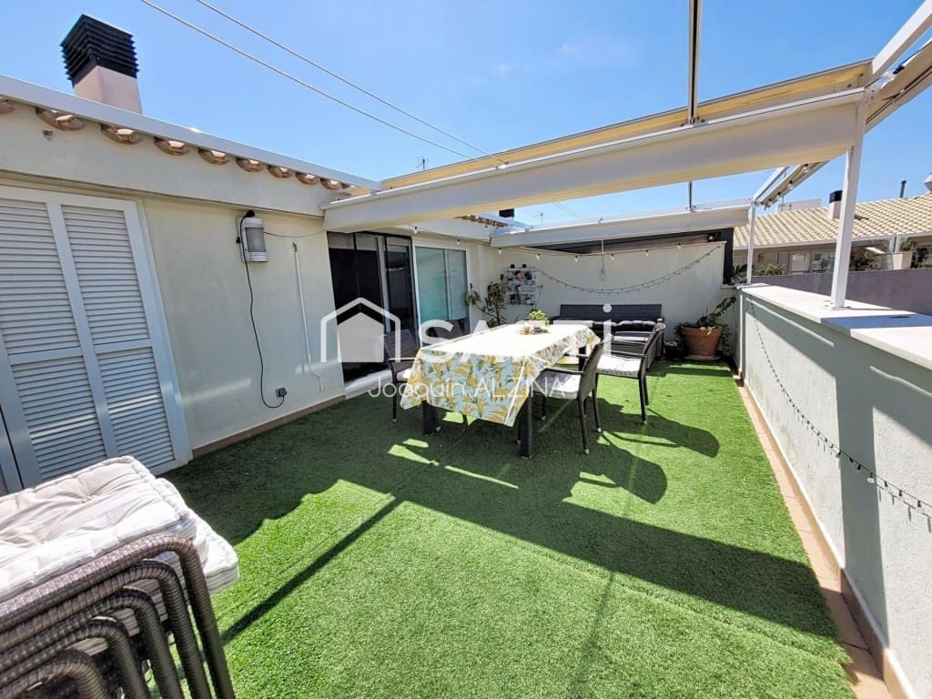 4 soveværelse Penthouse til salg i Ciutadella de Menorca med garage - € 582.000 (Ref: 9942013)