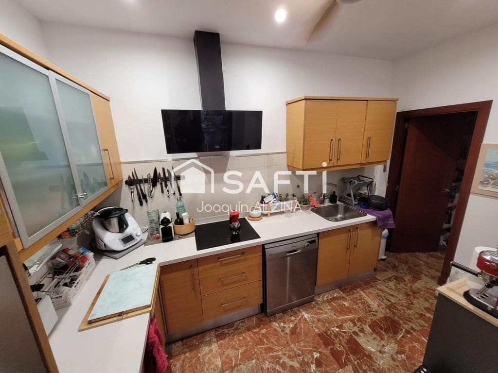 4 soveværelse Penthouse til salg i Ciutadella de Menorca med garage - € 582.000 (Ref: 9942013)