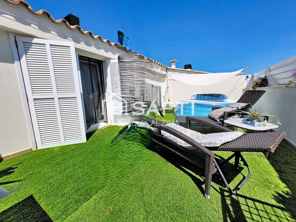 4 soveværelse Penthouse til salg i Ciutadella de Menorca med garage - € 582.000 (Ref: 9942013)