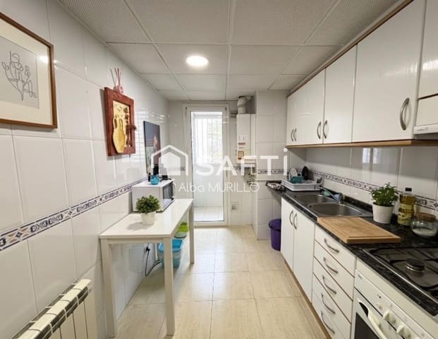 2 soveværelse Lejlighed til salg i Vilafranca del Penedès med garage - € 246.000 (Ref: 9942021)