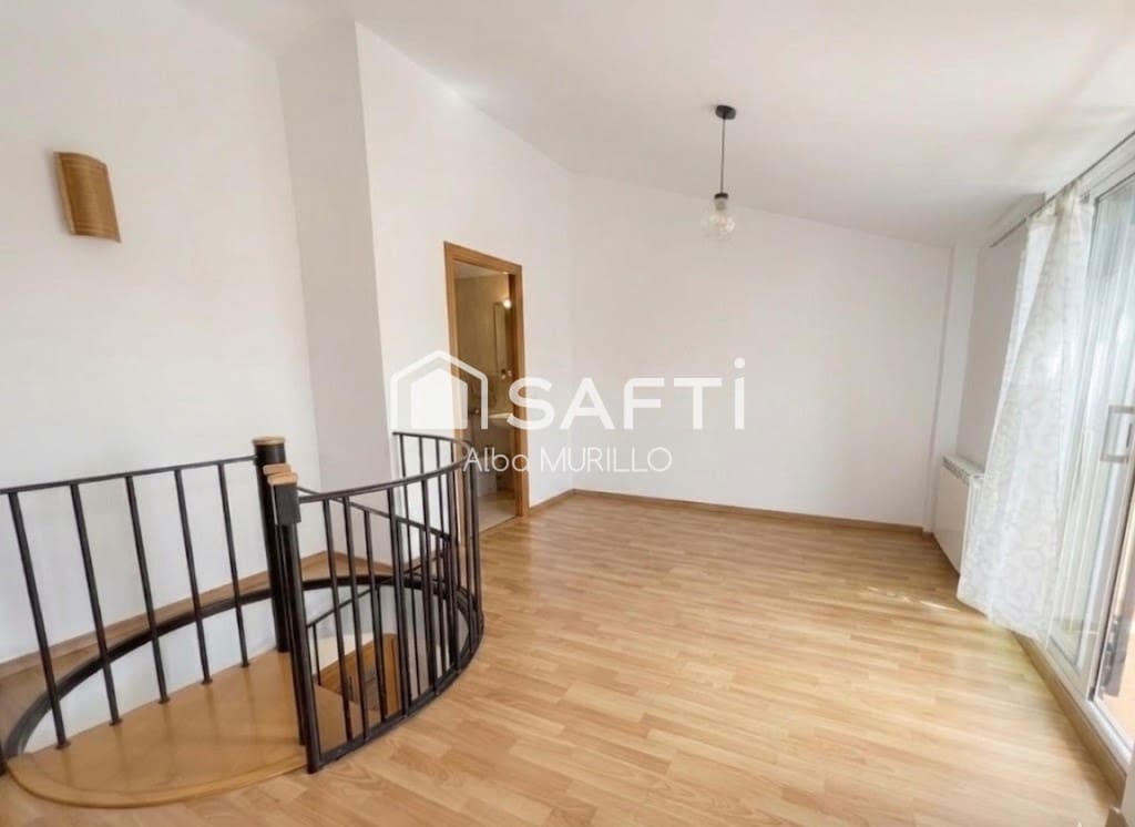 2 quarto Apartamento para venda em Vilafranca del Penedes com garagem - 246 000 € (Ref: 9942021)