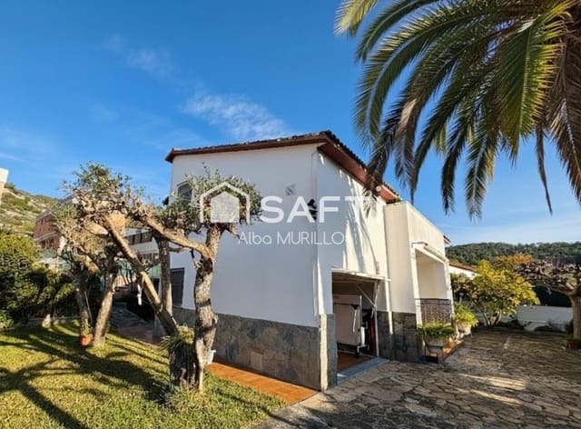 Chalet de 5 habitaciones en Sant Pere de Ribes en venta con piscina garaje - 489.000 € (Ref: 9942022)
