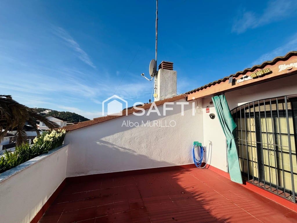 5 soverom Villa til salgs i Sant Pere de Ribes med svømmebasseng garasje - € 489 000 (Ref: 9942022)