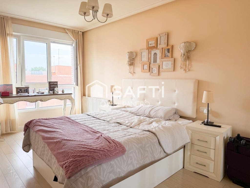 3 soveværelse Lejlighed til salg i Leon by - € 179.000 (Ref: 9942024)