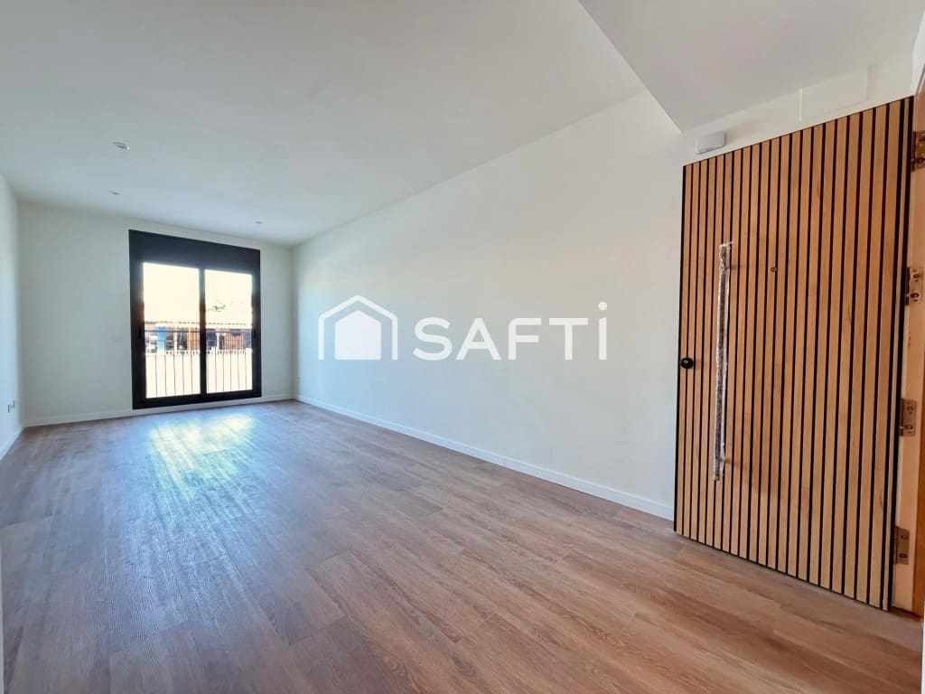 2 makuuhuone Huoneisto myytävänä paikassa Palafolls - 235 000 € (Ref: 9942026)