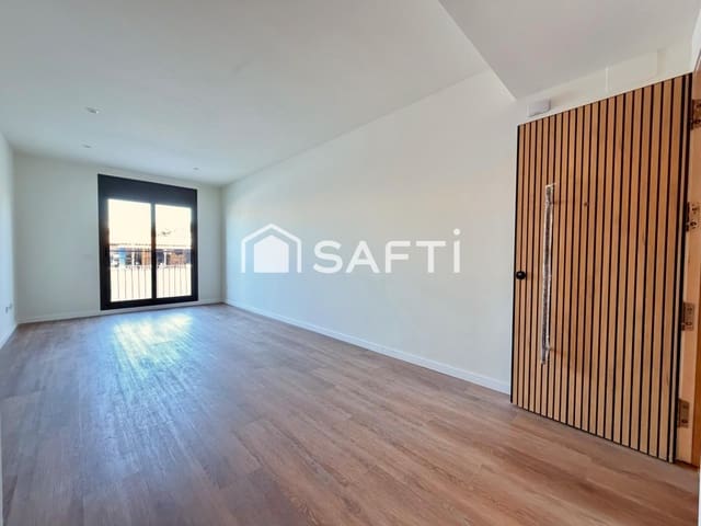 2 makuuhuone Huoneisto myytävänä paikassa Palafolls - 235 000 € (Ref: 9942026)