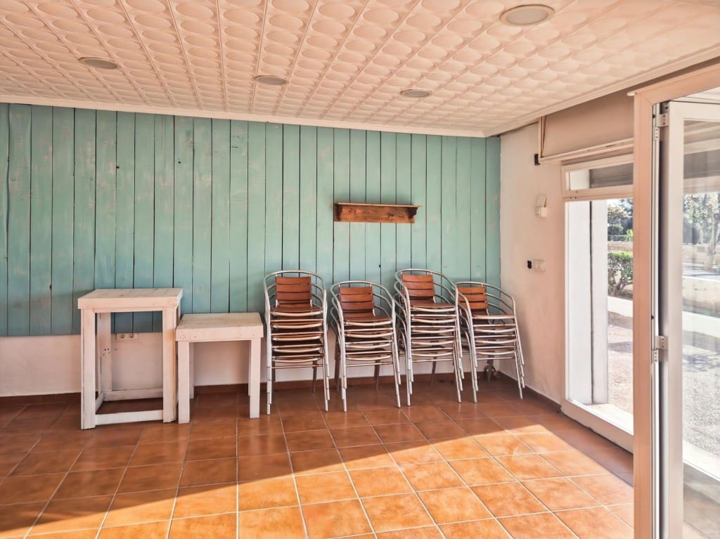 Commercieel te koop in Canet d'En Berenguer - € 110.000 (Ref: 9945413)