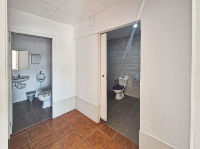 Commercieel te koop in Canet d'En Berenguer - € 110.000 (Ref: 9945413)