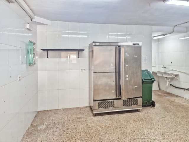 Commercieel te koop in Canet d'En Berenguer - € 110.000 (Ref: 9945413)