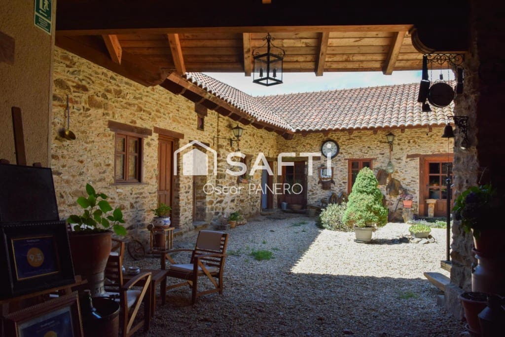 Kantoor te koop in Santa Maria de Ordas - € 800.000 (Ref: 9945418)