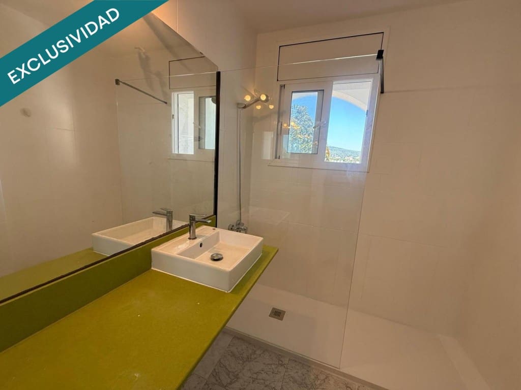 5 soveværelse Villa til salg i Arenys de Mar med garage - € 780.000 (Ref: 9947522)