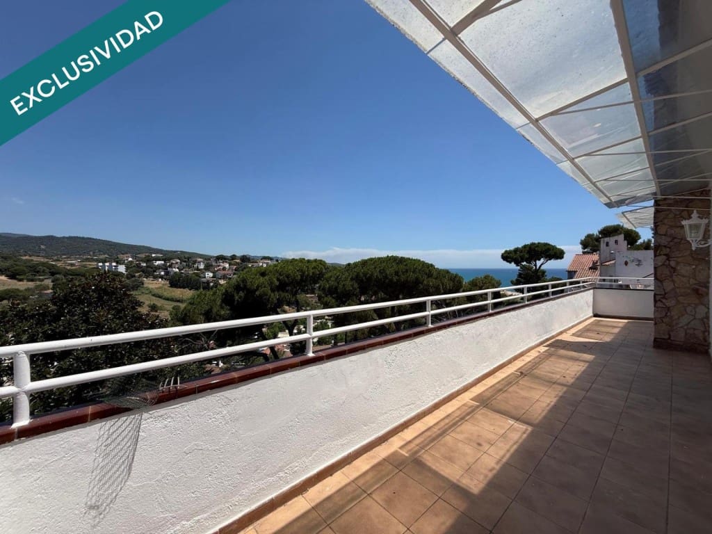 5 soveværelse Villa til salg i Arenys de Mar med garage - € 780.000 (Ref: 9947522)