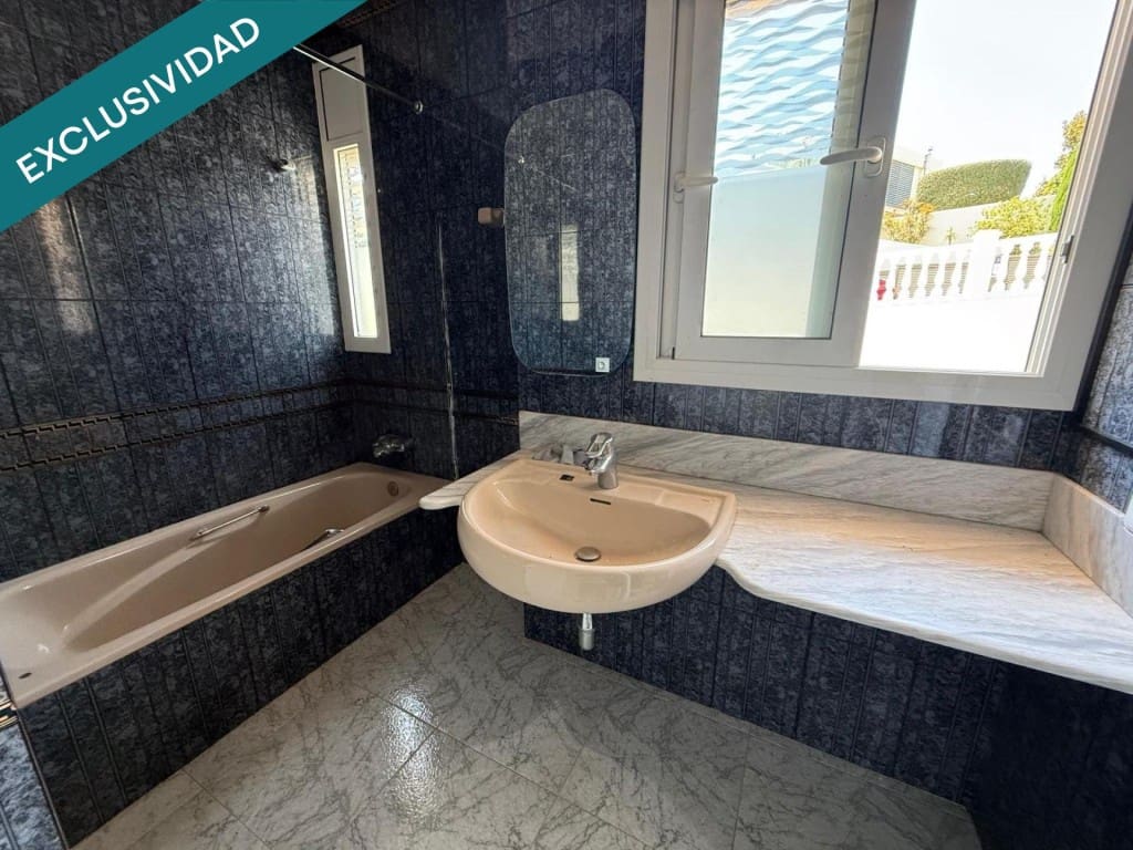 5 soveværelse Villa til salg i Arenys de Mar med garage - € 780.000 (Ref: 9947522)