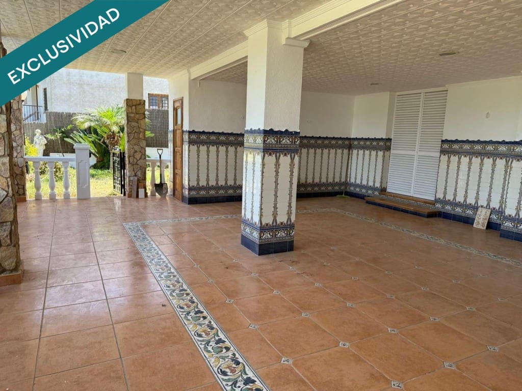 5 soveværelse Villa til salg i Arenys de Mar med garage - € 780.000 (Ref: 9947522)