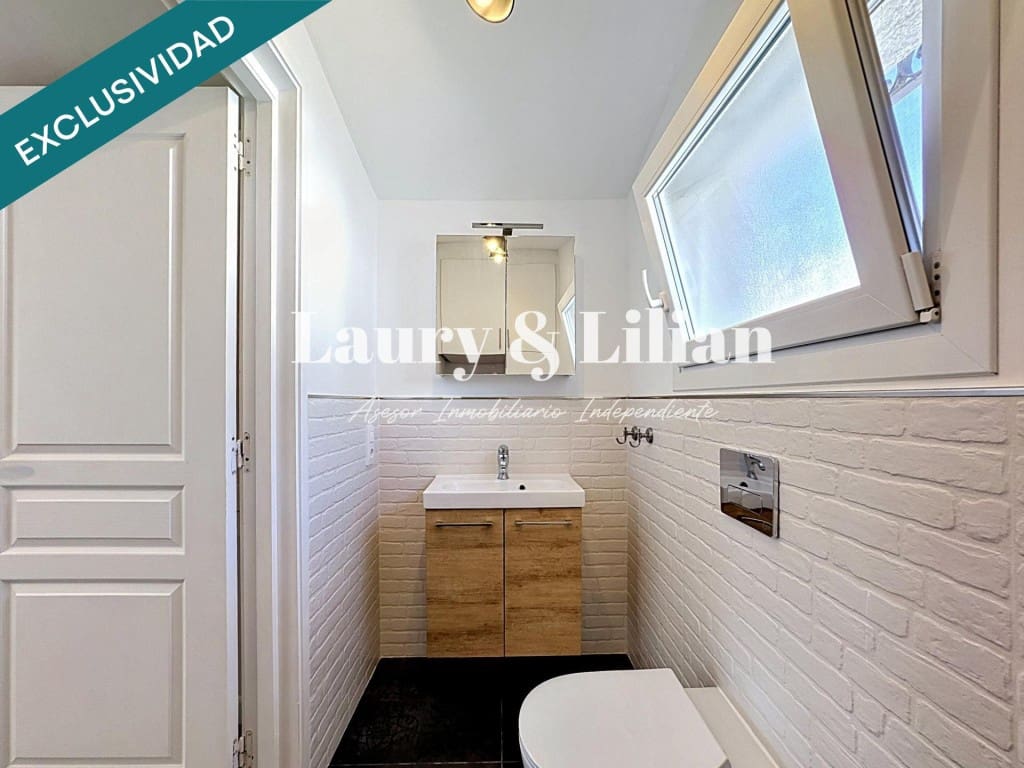 2 soveværelse Villa til salg i Empuriabrava med swimmingpool garage - € 519.000 (Ref: 9947524)
