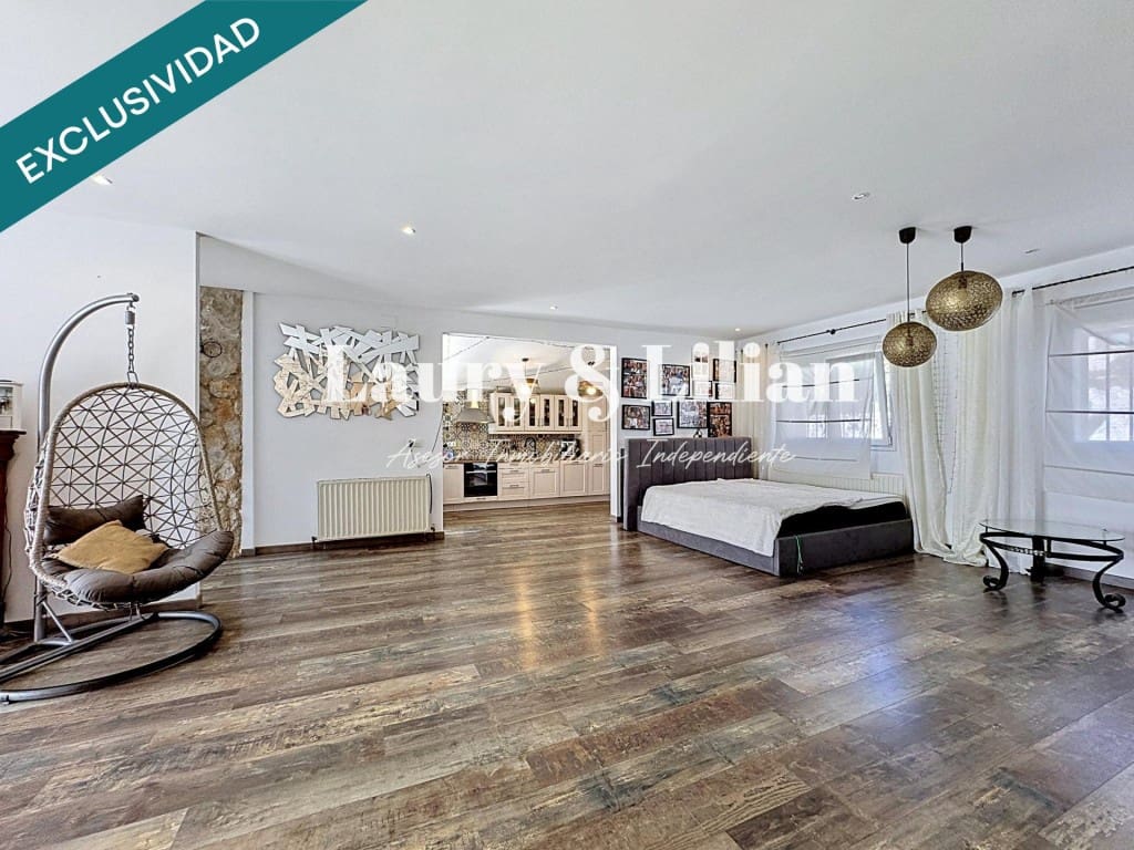 2 soveværelse Villa til salg i Empuriabrava med swimmingpool garage - € 519.000 (Ref: 9947524)