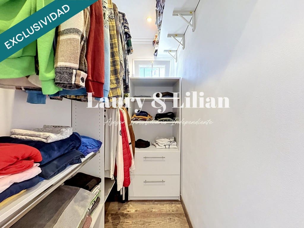 2 soveværelse Villa til salg i Empuriabrava med swimmingpool garage - € 519.000 (Ref: 9947524)