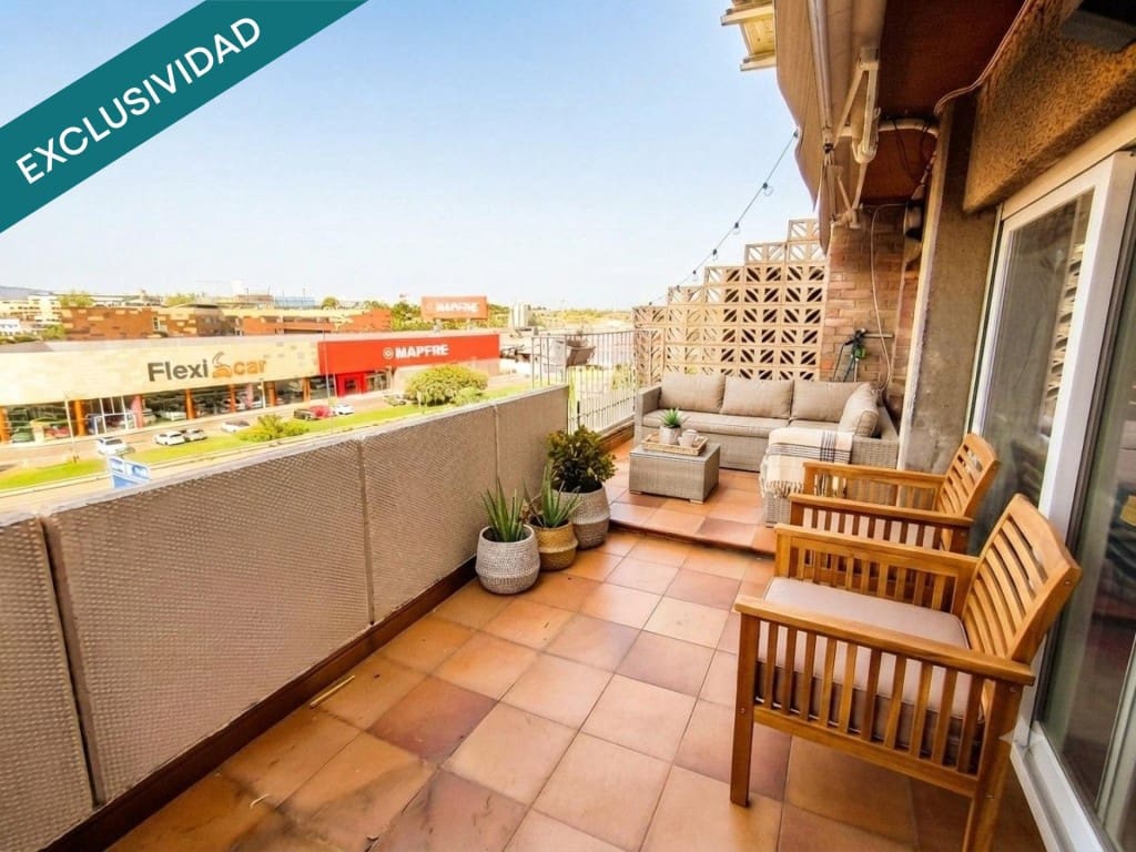 4 quarto Penthouse para venda em Saragoca cidade com piscina garagem - 330 000 € (Ref: 9947525)