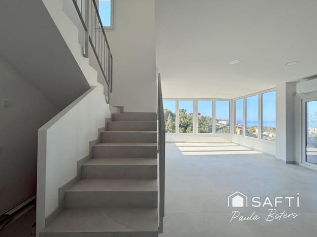 3 Zimmer Villa zu vermieten in Sitges - 2.300 € (Ref: 9947526)