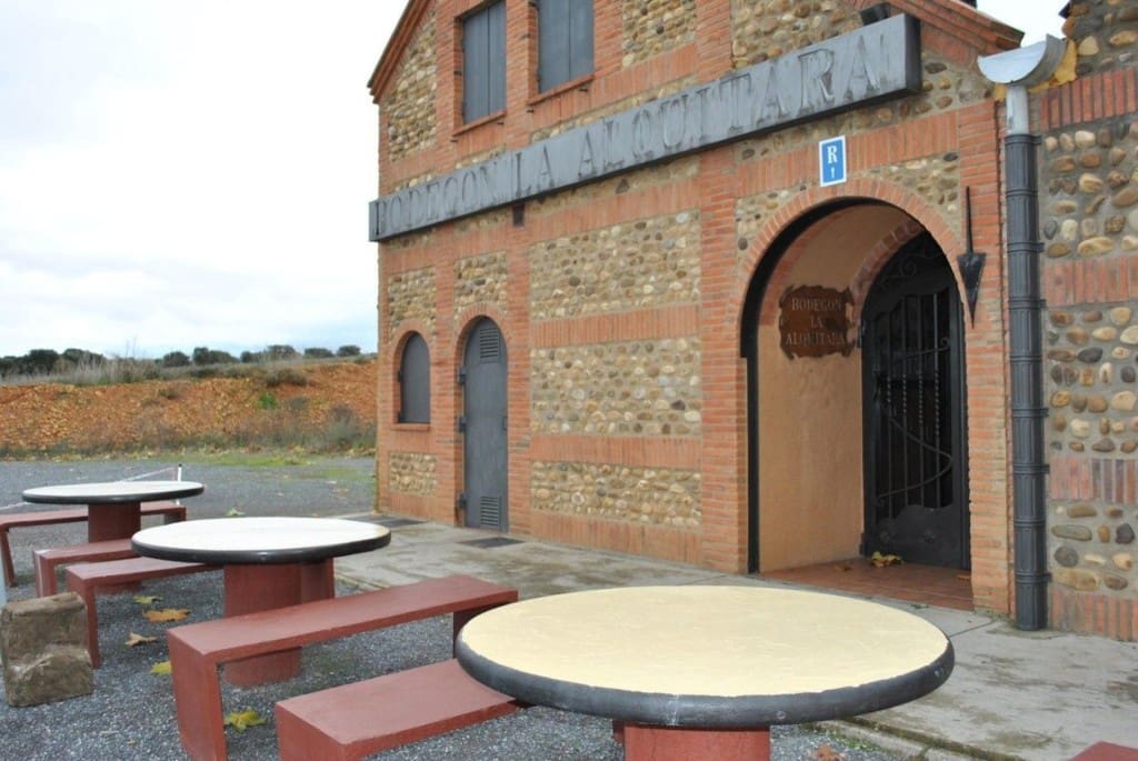 Comercial para venda em Valdevimbre - 400 000 € (Ref: 9947531)