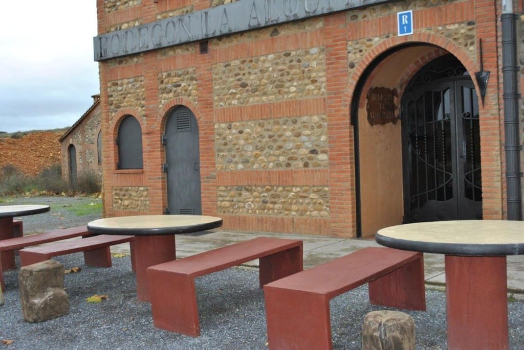 Comercial para venda em Valdevimbre - 400 000 € (Ref: 9947531)