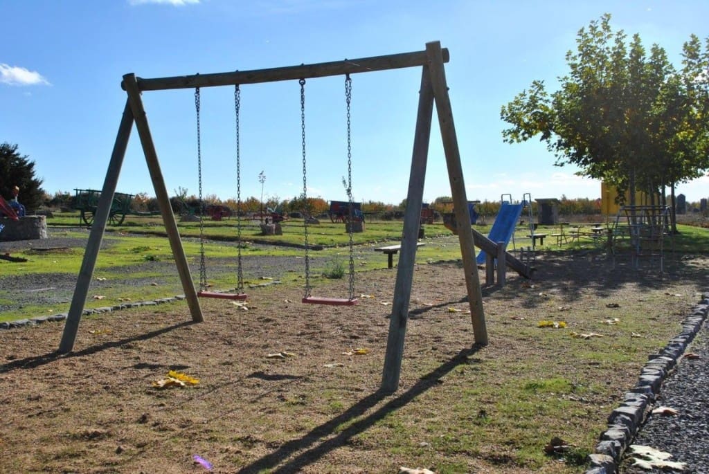Comercial para venda em Valdevimbre - 400 000 € (Ref: 9947531)