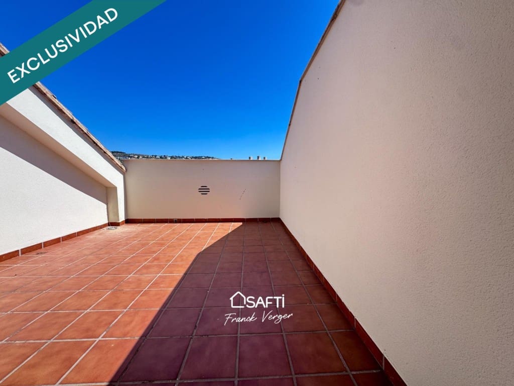 Ático de 2 habitaciones en Javea / Xàbia en venta con piscina - 458.000 € (Ref: 9947539)