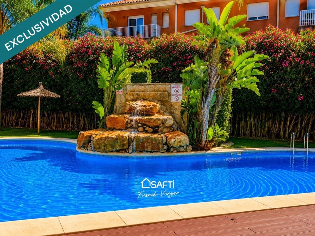 Ático de 2 habitaciones en Javea / Xàbia en venta con piscina - 458.000 € (Ref: 9947539)
