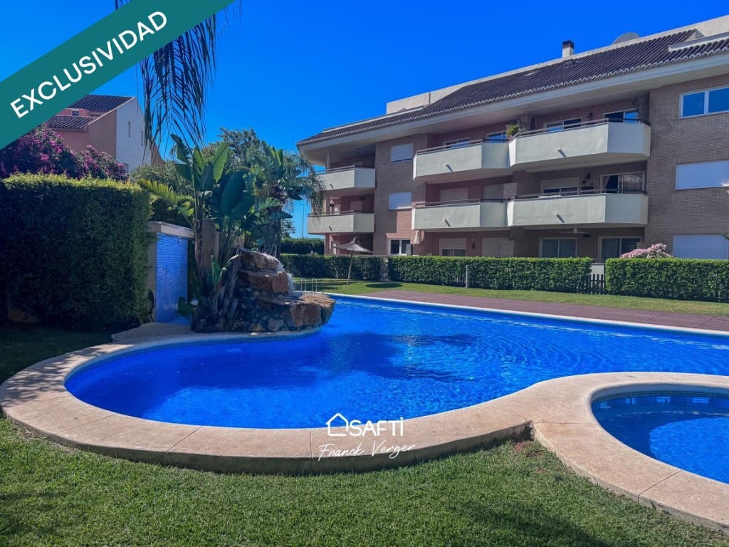Ático de 2 habitaciones en Javea / Xàbia en venta con piscina - 458.000 € (Ref: 9947539)